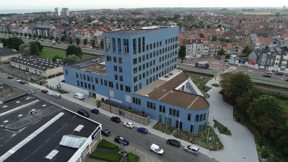 Luchtbeeld van de InnovOcean Campus op de Oostende Oosteroever