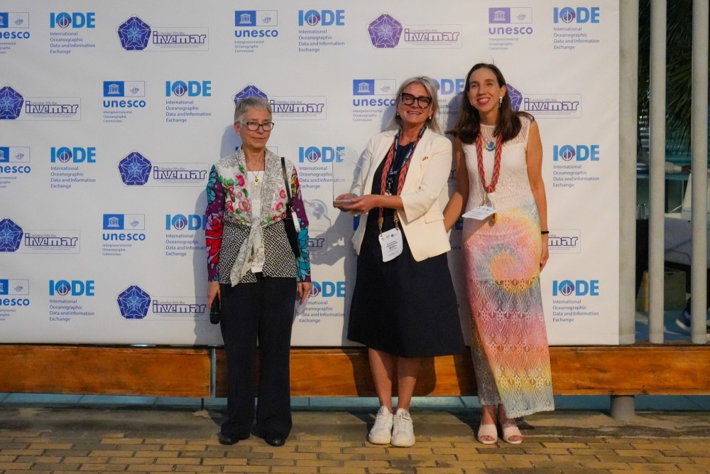 Dr. Ann-Katrien Lescrauwaet ontvangt de IODE Achievement Award 2024