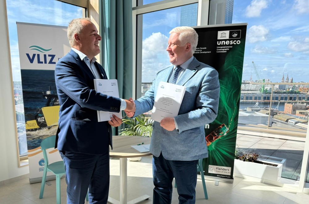 Ondertekenen van MoU VLIZ en Seabed 2030