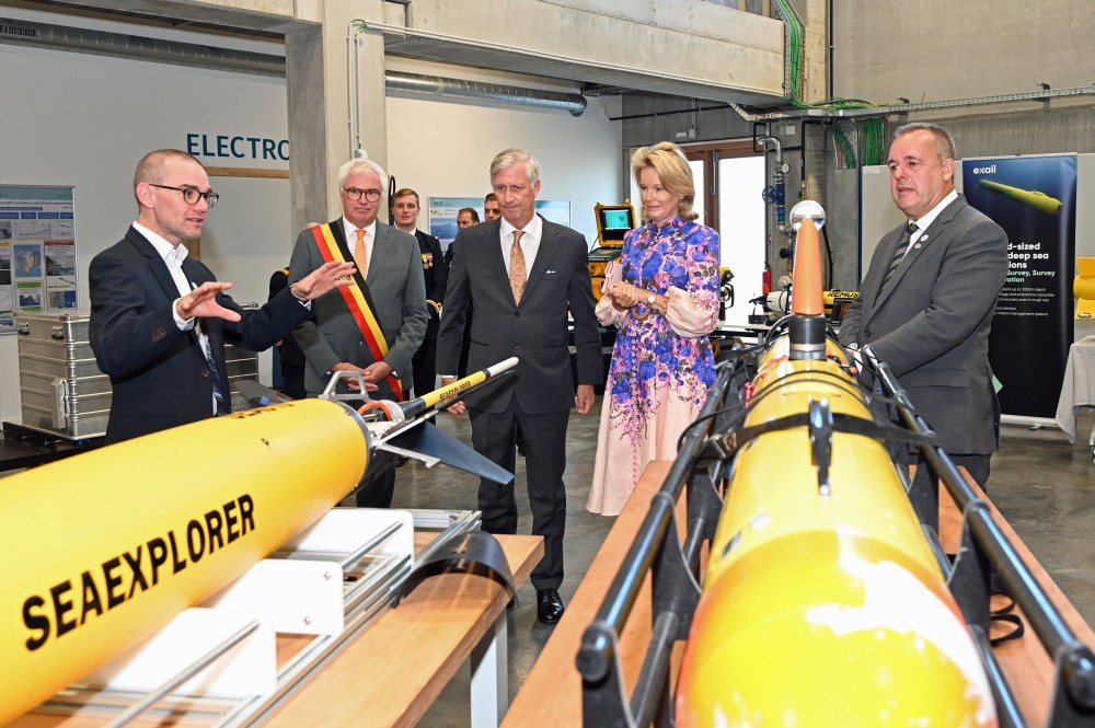 Vorstenpaar bezoekt het VLIZ