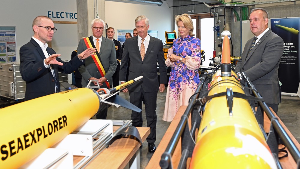 Koning Filip en Koningin Mathilde bezoeken het Vlaams Instituut voor de Zee 