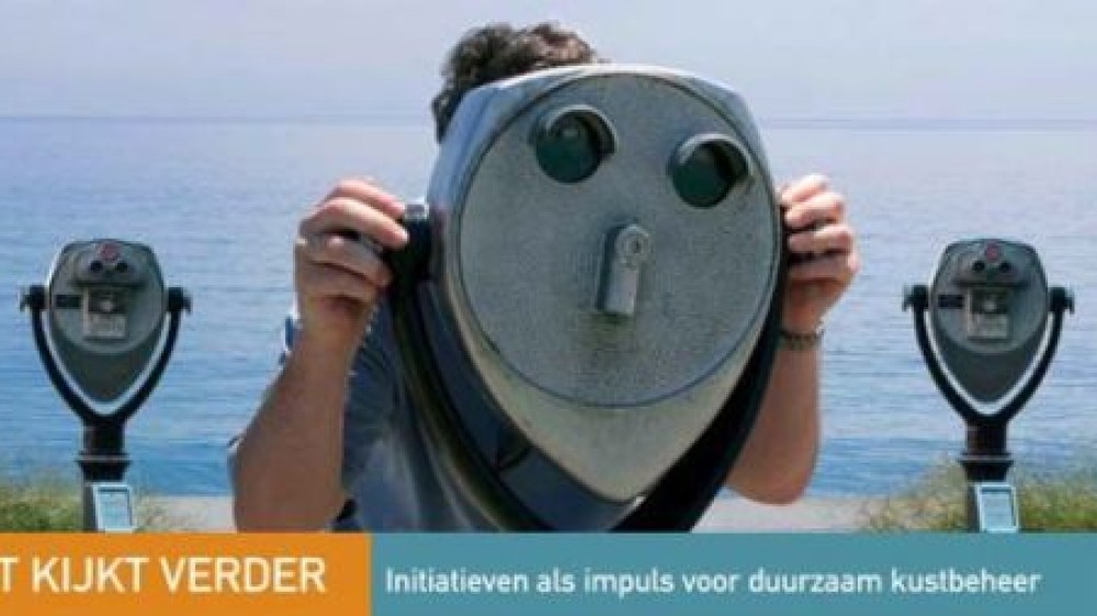Campagnebeeld 'De kust kijkt verder'