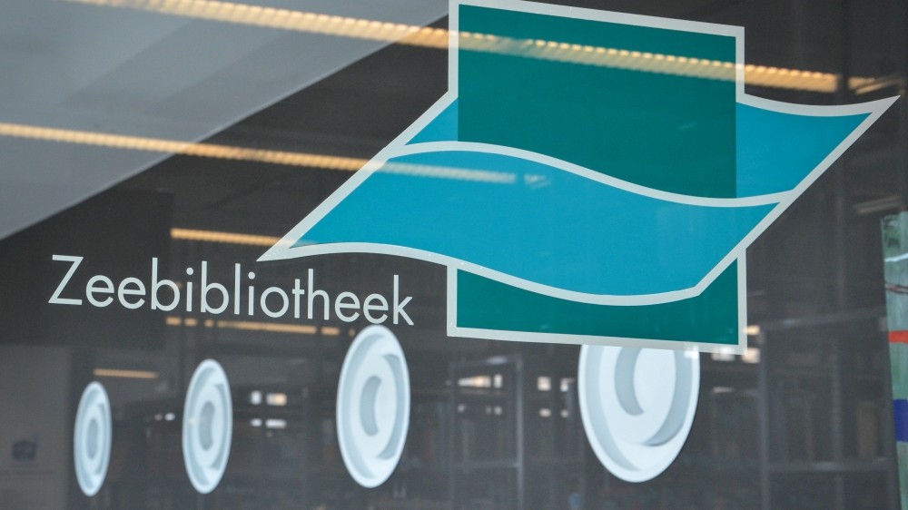 VLIZ library’s unique marine collection: for and by its users