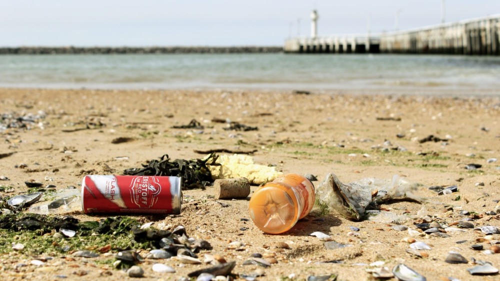 Groen licht voor PLUXIN-project: plasticvervuiling in rivieren in kaart brengen en saneren