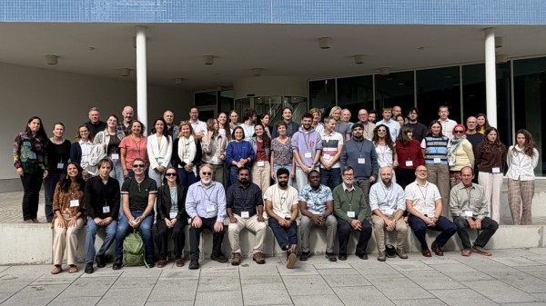 The participants to the final meeting of the IQOE