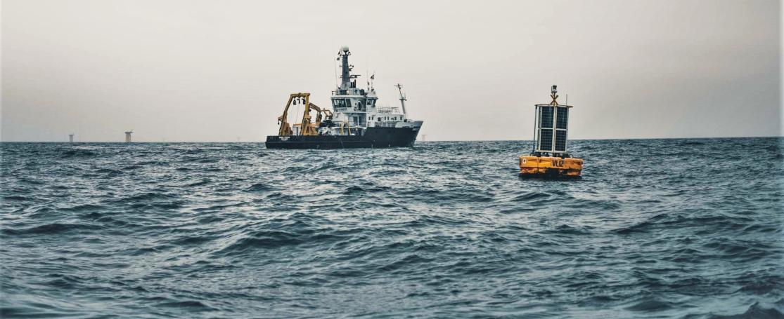 RV Simon Stevin en ICOS-boei