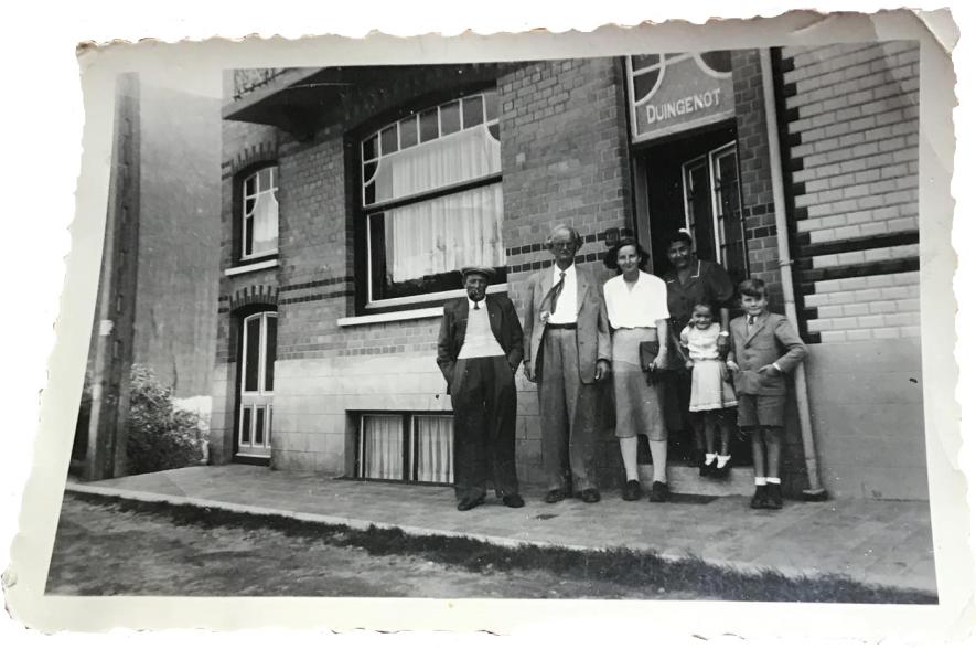 August Piccard in De Haan op vakantie